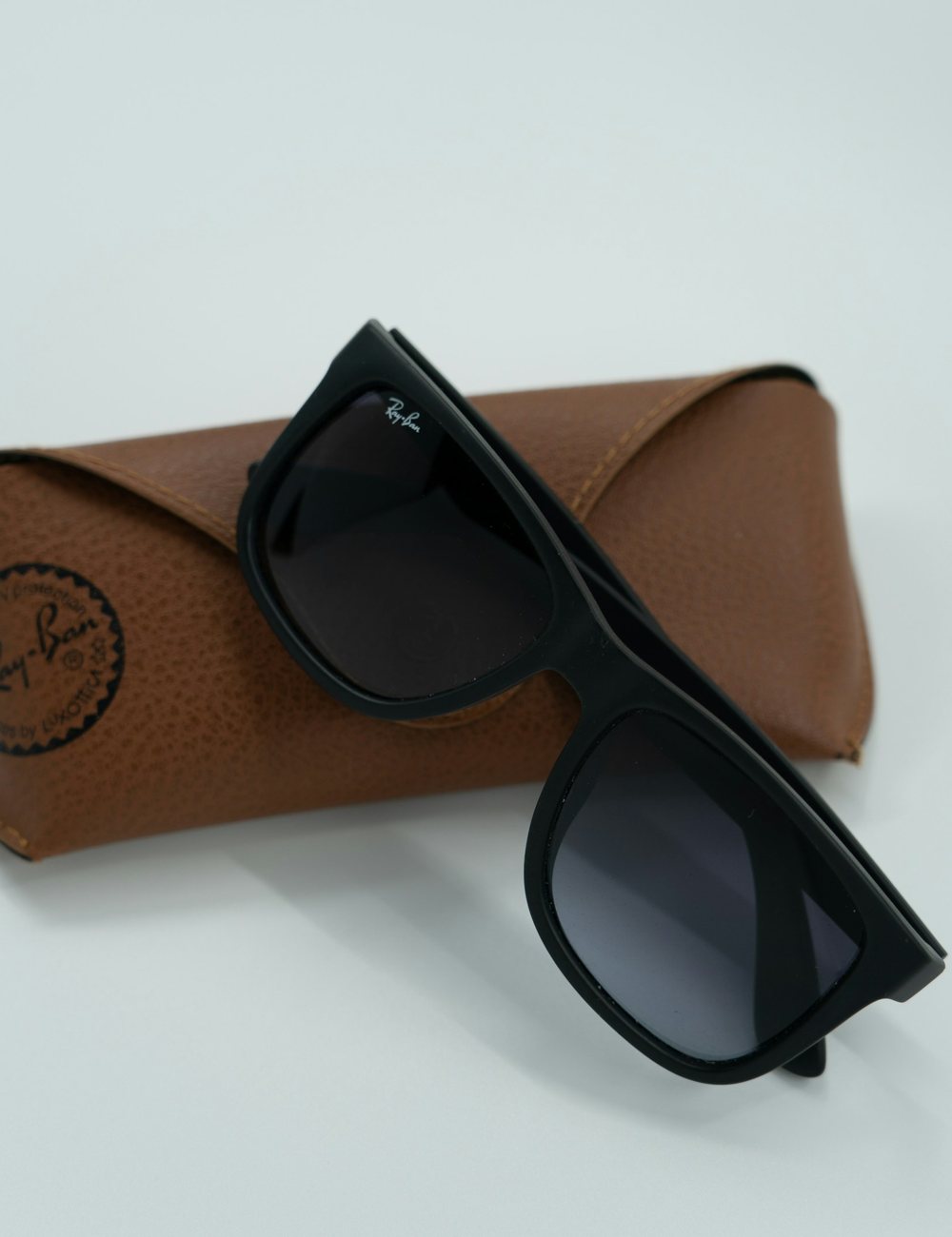 Refined optical glasses